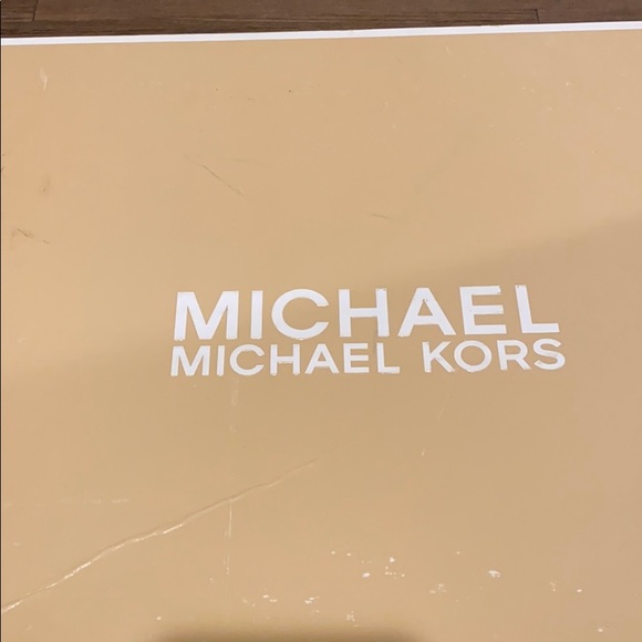 Michael Kors boots - Picture 3 of 4